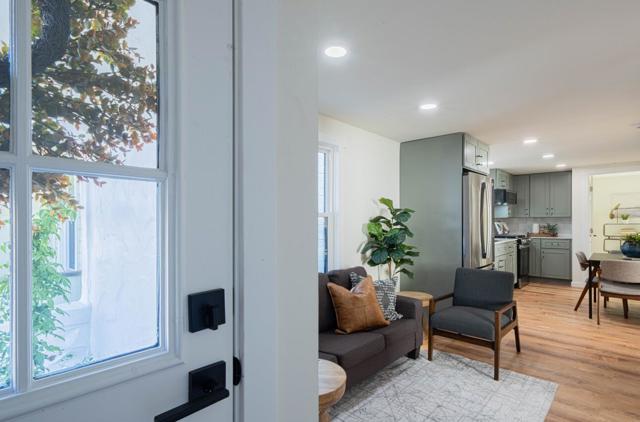 518 Cortes Street, Monterey CA: https://media.crmls.org/mediaz/56a0884b-a8e6-49e0-bfa3-da3bdc19b66f.jpg