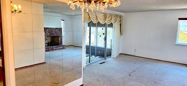 1605 Marietta Street, Seaside CA: https://media.crmls.org/mediaz/56a09912-efda-4fee-be8f-2142bc01d6a4.jpg