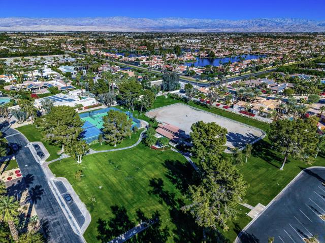 40440 Morningstar Road, Rancho Mirage CA: https://media.crmls.org/mediaz/56a223a3-6927-4319-910e-1a971b4570fb.jpg