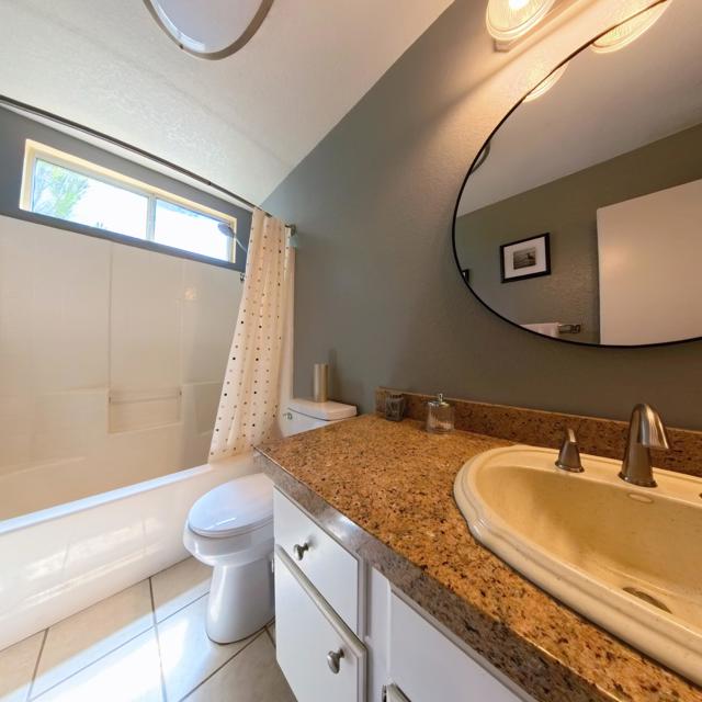 37879 Hollister Drive, Palm Desert, CA 92211