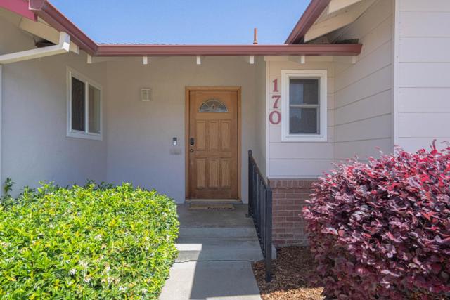 170 Del Mar Drive, Salinas CA: https://media.crmls.org/mediaz/56a3c273-1e69-42b5-965c-e05705d8a401.jpg