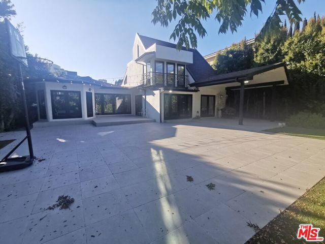 10386 Rochester Ave, Los Angeles, CA 90024