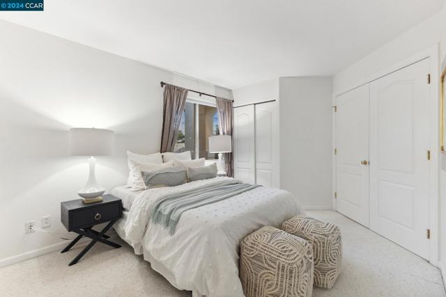 Image 13 of 41 For 820 Foxtail Ct
