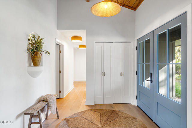 Detail Gallery Image 3 of 50 For 1015 W El Roblar Dr, Ojai,  CA 93023 - 4 Beds | 2 Baths