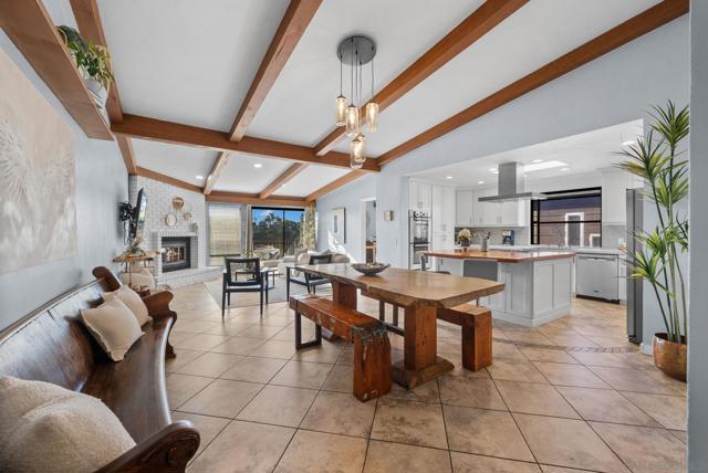 4810 Baylor Dr, San Diego CA: https://media.crmls.org/mediaz/56a66a9c-50ad-48b2-b566-d4e7e07b9337.jpg