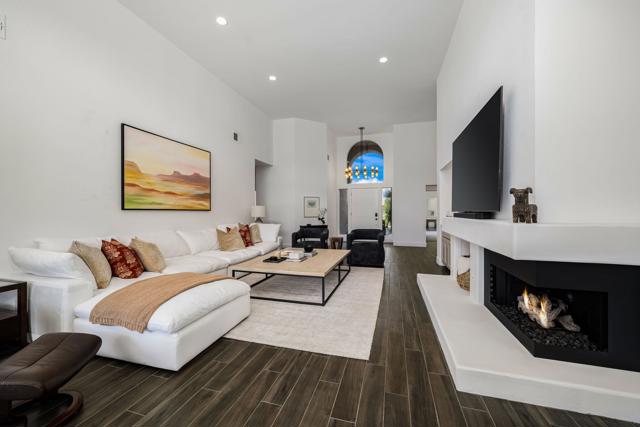 56765 Merion, La Quinta CA: https://media.crmls.org/mediaz/56a684ea-6565-4c26-b657-4bb29945de1d.jpg