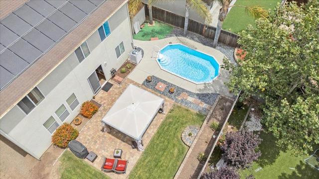 1751 Brighton Drive, Hollister CA: https://media.crmls.org/mediaz/56a75bdb-3a0e-49cf-ab6b-f546c97a7705.jpg