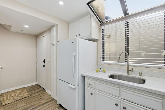 153 California Avenue, Palo Alto CA: https://media.crmls.org/mediaz/56a83208-9084-4b2d-a6f8-c505d39be6c7.jpg