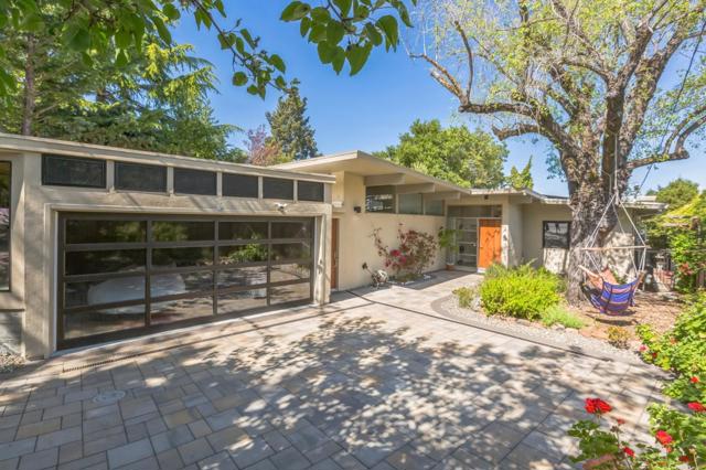 777 Bayview Way, Redwood City CA: https://media.crmls.org/mediaz/56a87c3e-023e-4f3a-bcb0-f0896168245e.jpg