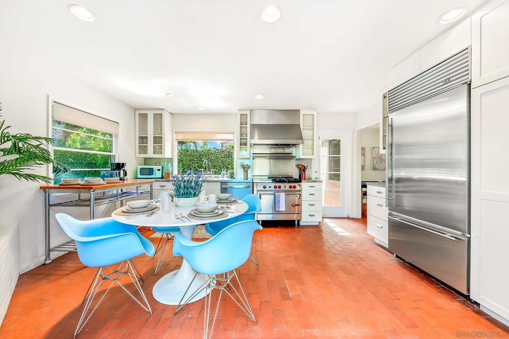 723 Arenas - photo 15