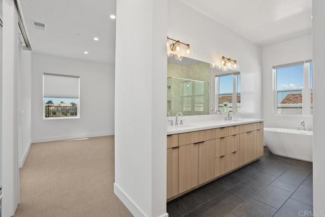 Detail Gallery Image 20 of 39 For 1208 Stonemark Place #MAIN HOUSE,  Vista,  CA 92081 - 6 Beds | 5 Baths