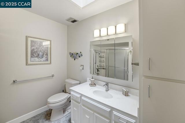 1400 Canyonwood, Walnut Creek CA: https://media.crmls.org/mediaz/56ab53e5-b5a3-4025-a8c2-091b3731102a.jpg