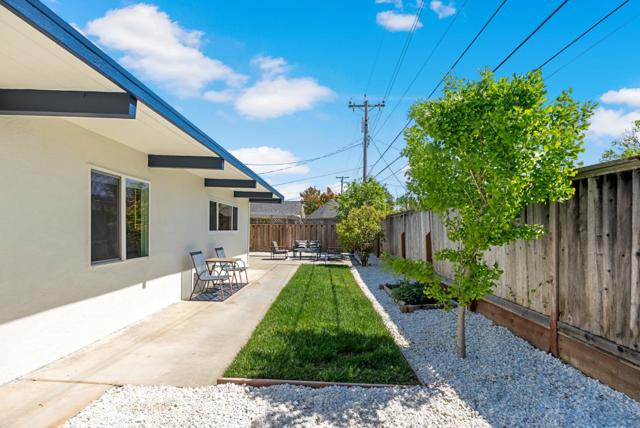 2667 Sutro Drive, San Jose CA: https://media.crmls.org/mediaz/56abaa77-453a-4456-a01e-cd1649bd3e49.jpg