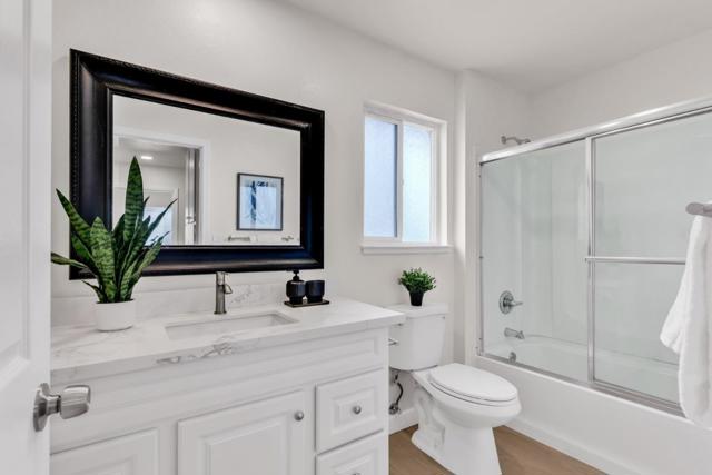 545 Groth Place, San Jose CA: https://media.crmls.org/mediaz/56ac3684-9515-419b-8bc9-c0f181eb02b0.jpg