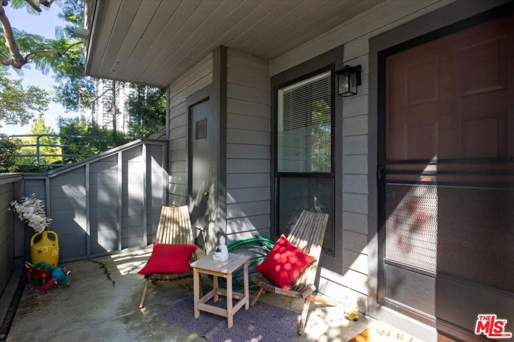 279 E Glenarm Street #1