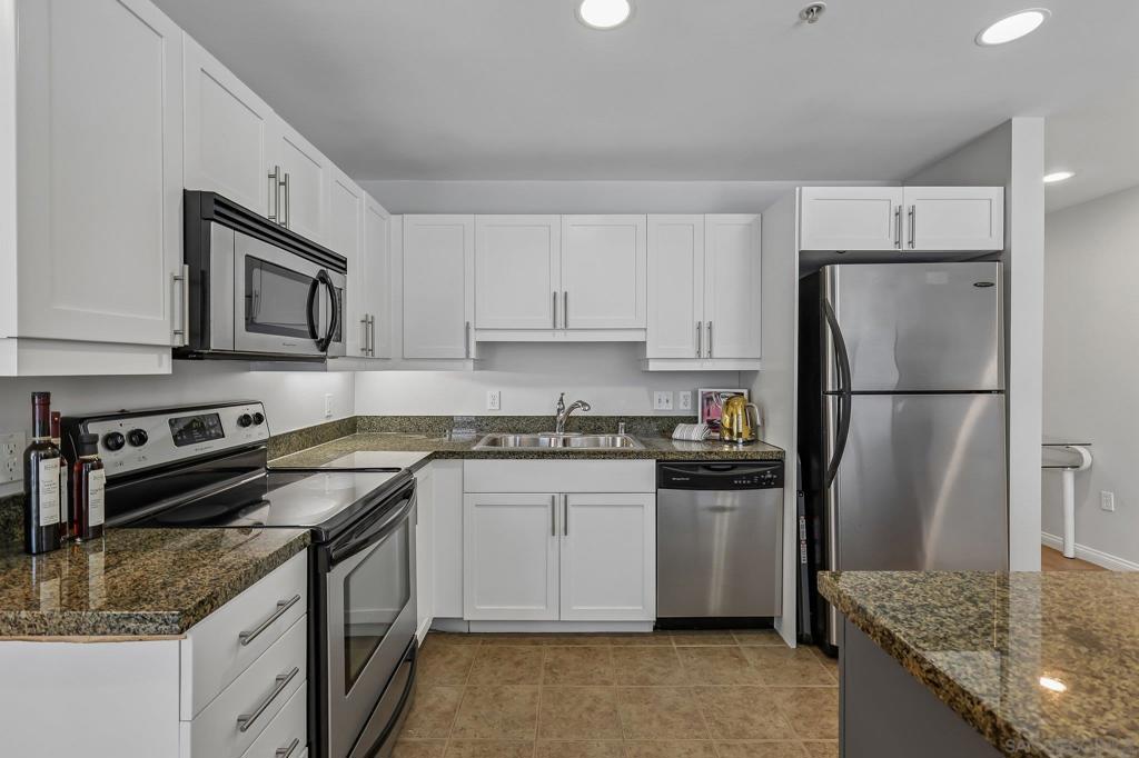 206 Park Blvd - photo 16