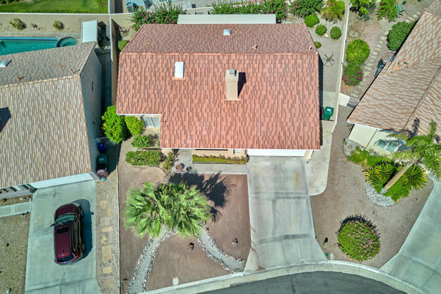 33853 Drifting Sands Circle, Thousand Palms CA: https://media.crmls.org/mediaz/56adef46-0e81-4660-9e38-5783a4d95cc2.jpg