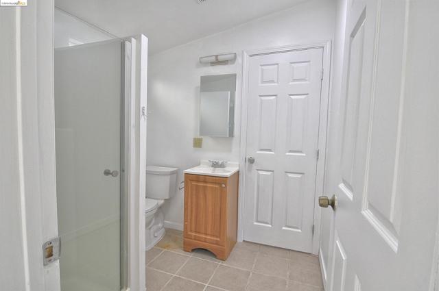 Image 15 of 27 For 3521 Midvale Ave