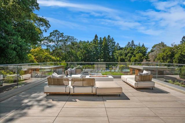 88 Tuscaloosa Avenue, Atherton CA: https://media.crmls.org/mediaz/56af1678-0d9f-4ac9-8555-fc2f910dcdb1.jpg