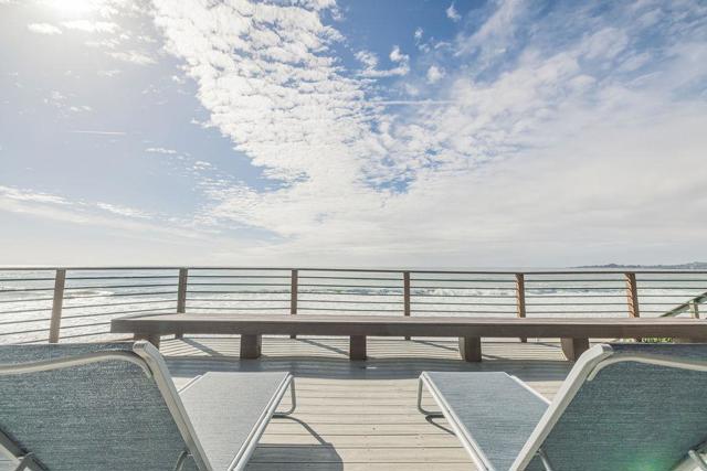 22818 E Cliff Drive, Santa Cruz CA: https://media.crmls.org/mediaz/56af9a75-a7ed-4047-8d8f-636eec399268.jpg