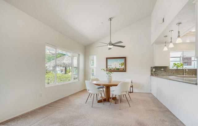 Detail Gallery Image 10 of 34 For 4619 Park Dr, Carlsbad,  CA 92008 - 2 Beds | 2 Baths