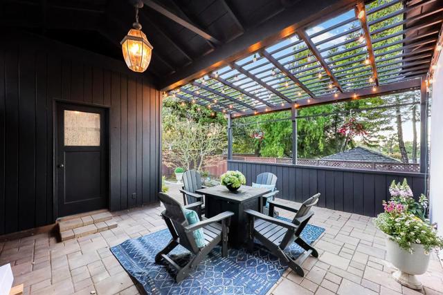 500 La Casa Avenue, San Mateo CA: https://media.crmls.org/mediaz/56b1dda3-f36c-49e6-8cfc-1dd8bd38ec99.jpg