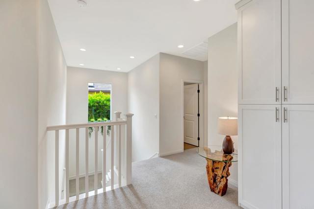 2953 Fledgling Drive, Escondido CA: https://media.crmls.org/mediaz/56b21d83-6e14-4485-b73b-11304befc304.jpg