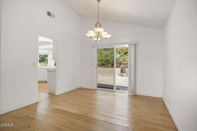 Detail Gallery Image 11 of 40 For 2325 Parkway Dr, Camarillo,  CA 93010 - 4 Beds | 3 Baths