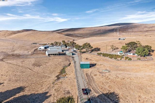 Image 6 of 59 For 4135 Vasco Rd