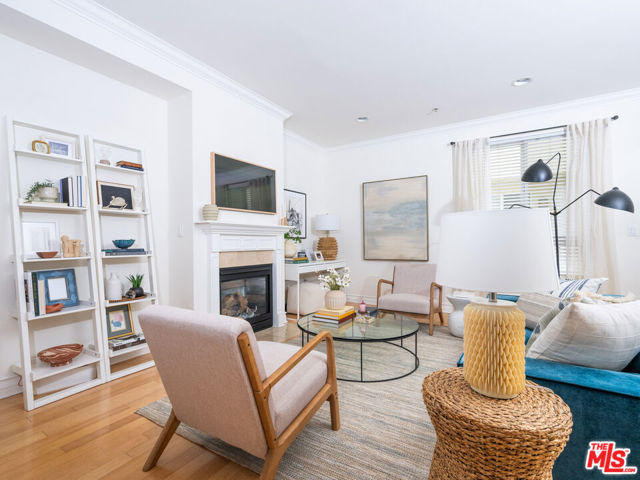 11428 National Boulevard, Los Angeles CA: https://media.crmls.org/mediaz/56b606fa-83a4-42c9-bbd1-56a14abb2cca.jpg