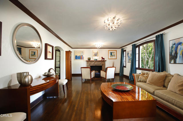 Detail Gallery Image 7 of 28 For 500 Eldora Rd, Pasadena,  CA 91104 - 4 Beds | 2/1 Baths