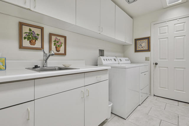 201 Wild Horse Drive, Palm Desert, CA 92211
