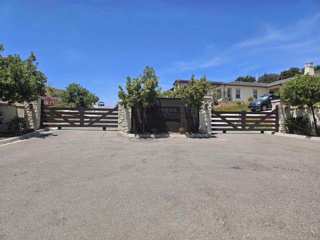 8304 The Grant Place, Bonita CA: https://media.crmls.org/mediaz/56b7932e-e602-4061-8f48-17ba7a6c2952.jpg