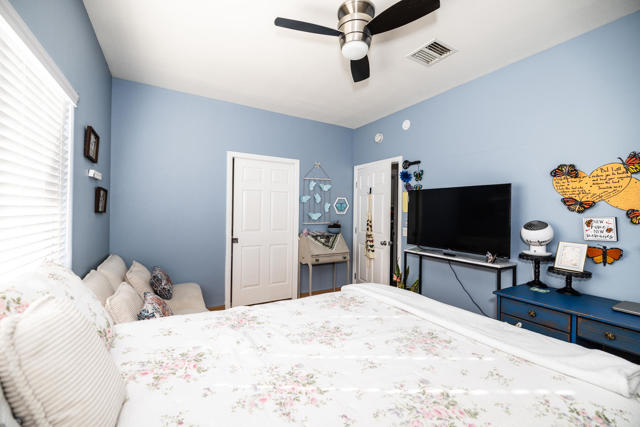 74110 Academy Lane E, Palm Desert, CA 92211