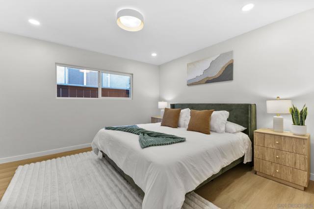 2128 Missouri St, San Diego CA: https://media.crmls.org/mediaz/56b87ce7-d380-421a-beef-3052fdc77d98.jpg