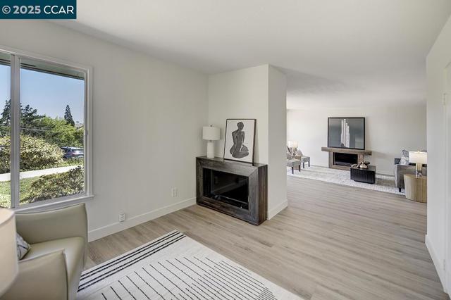 2101 PTARMIGAN DR, Walnut Creek CA: https://media.crmls.org/mediaz/56b88c8c-498f-4d8c-9e5b-8e41fbfd9701.jpg