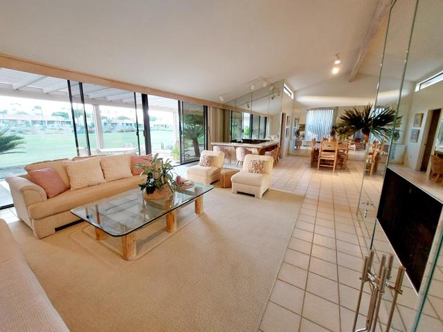 45885 Algonquin Circle, Indian Wells CA: https://media.crmls.org/mediaz/56b917eb-006e-40ba-b660-f0867f1ecf76.jpg