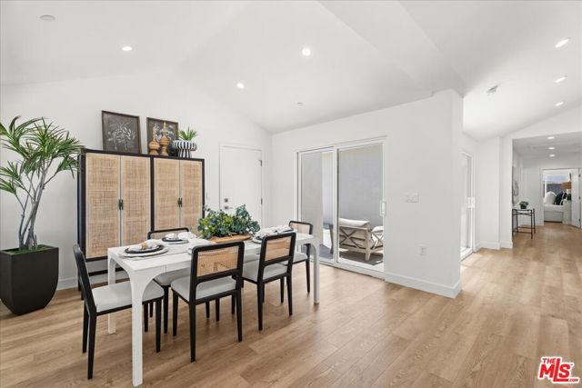 7901 Winsford Avenue, Los Angeles CA: https://media.crmls.org/mediaz/56b95154-dab6-4b0b-a832-abfe32ce8297.jpg