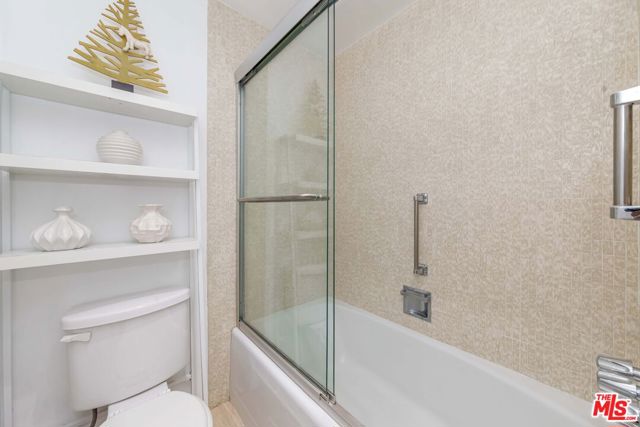 10501 Wilshire Boulevard, Los Angeles, California 90024, 2 Bedrooms Bedrooms, ,2 BathroomsBathrooms,Condominium,For Sale,Wilshire,24413872