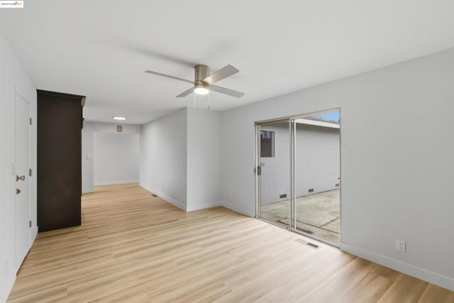 3640 Sun View Terrace, Concord CA: https://media.crmls.org/mediaz/56ba6a03-930b-4f96-87fc-dfc1faf915aa.jpg