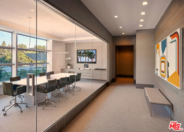 10000 SANTA MONICA Boulevard, Los Angeles CA: https://media.crmls.org/mediaz/56bac644-c9ae-4eb9-872f-3142b6f38cd6.jpg
