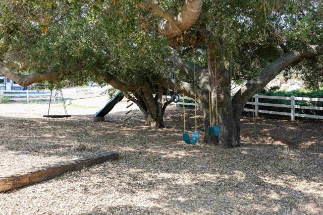 Detail Gallery Image 34 of 39 For 2129 Avenida Del Cielo, Alpine,  CA 91901 - 4 Beds | 2/1 Baths