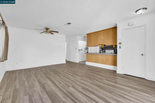 2607 Ithaca Ct., Antioch CA: https://media.crmls.org/mediaz/56bad0f8-8b3e-4413-9191-57aa68ca4942.jpg