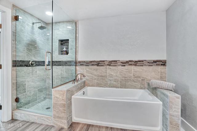 677 S Highland Drive, Palm Springs CA: https://media.crmls.org/mediaz/56bae408-5a5b-452c-b47f-e35b2a8422ff.jpg