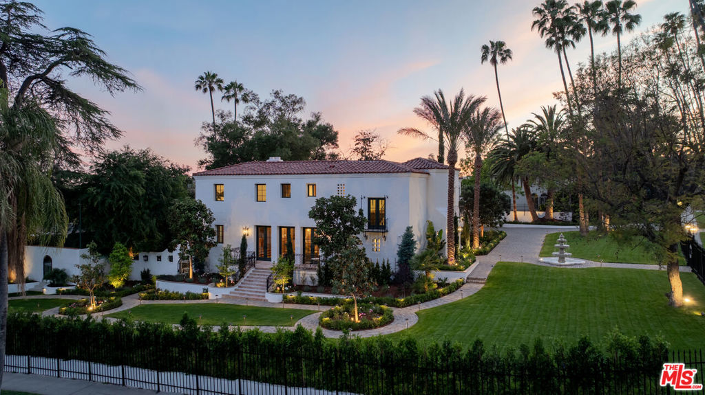 2110 Hill Drive
