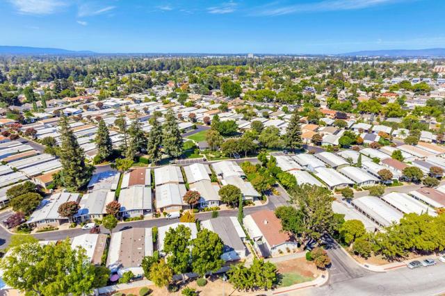 177 Quail Hallow Drive, San Jose CA: https://media.crmls.org/mediaz/56bb4f92-22dd-43ce-99b0-c0d5f5580fa5.jpg