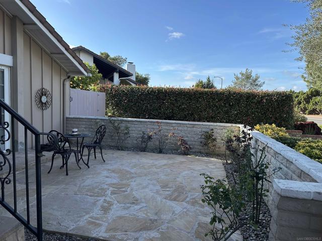 Image 5 of 47 For 12421 Greens East Rd