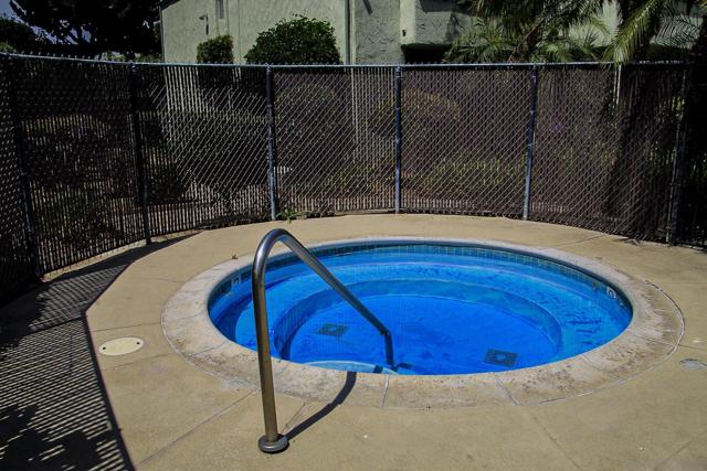 150 E Street, Chula Vista CA: https://media.crmls.org/mediaz/56bb9604-ace5-4756-9d3d-ba8299cfaba1.jpg