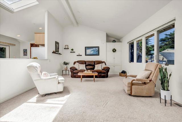 1037 Shell Avenue, Pacific Grove CA: https://media.crmls.org/mediaz/56bc5fce-583c-43eb-bd0f-120f5e28ece5.jpg