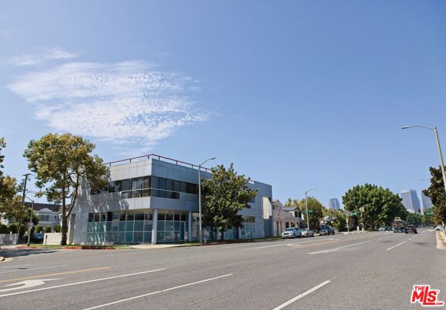 9230 West Olympic Boulevard photo 2